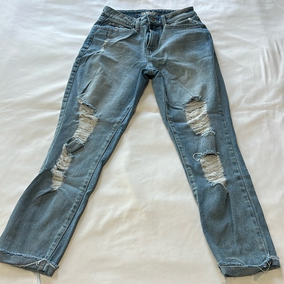 Rewash Distressed Super High Rise Mom Jeans - Picture 3 of 6